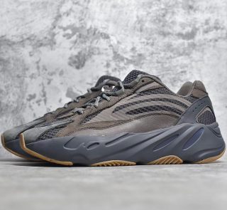 Adidas Originals Yeezy Boost 700 V2 "Geode" Reps - Image 3