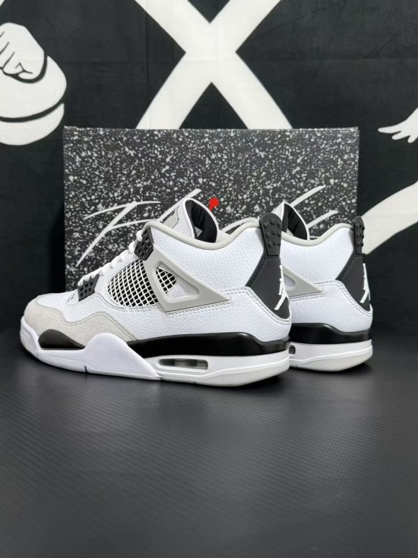 Air Jordan 4 Military Black (Cost-Effective Version) - Image 3