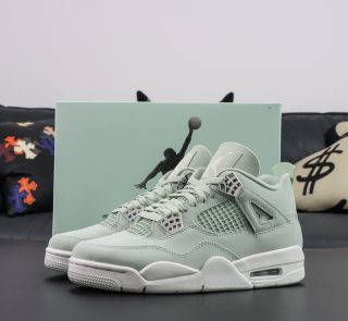 Jordan 4 Seafoam Sail