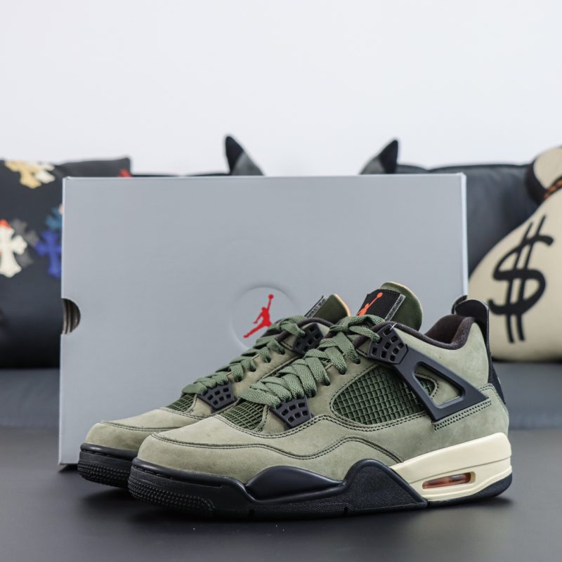 Air Jordan 4 Undefeated
