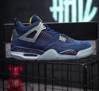 Air Jordan 4 Retro Michigan - Image 3