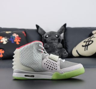 Nike Air Yeezy 2 Nrg Pure Platinum Reps - Image 3