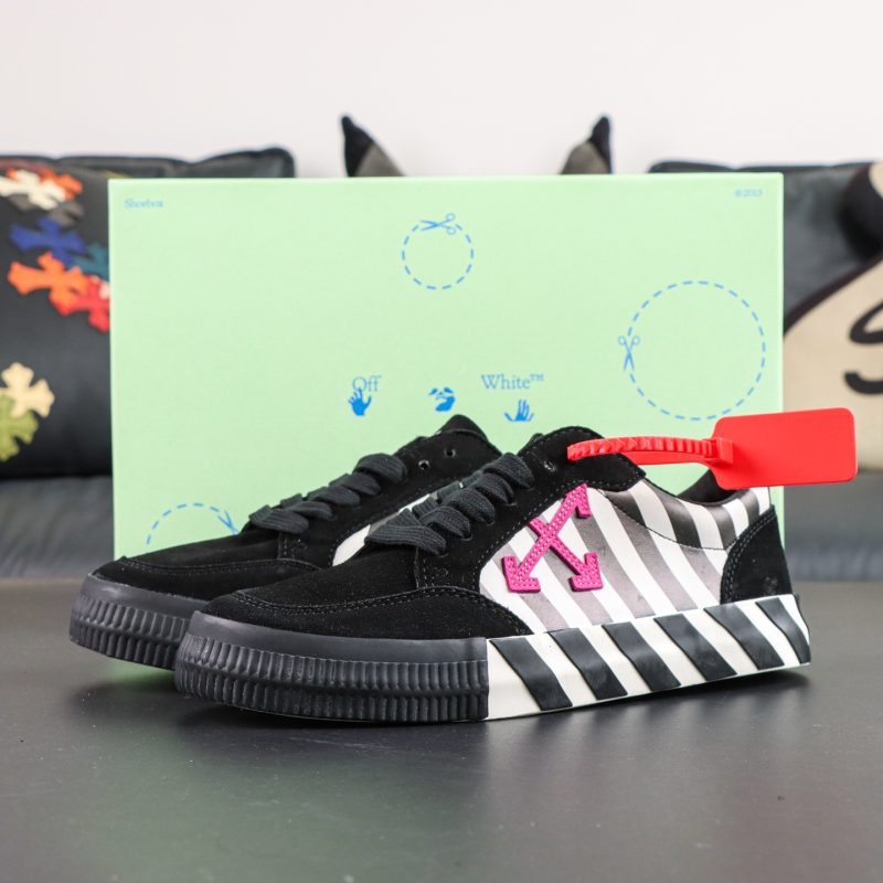 Off White Low Vulcanised Black White Pink