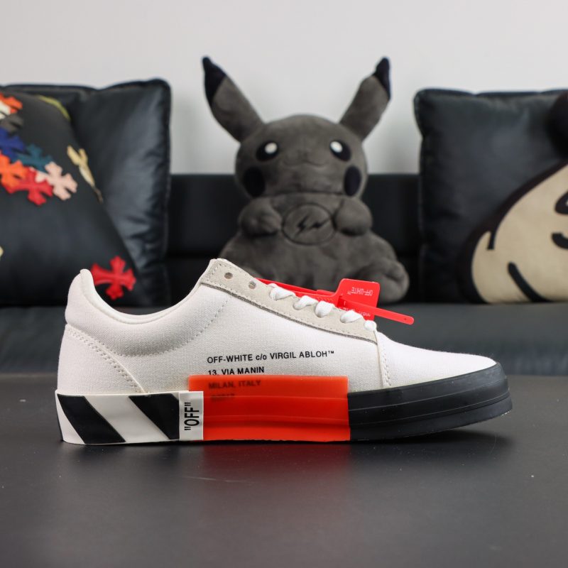 Off White Low Vulcanised White Black - Image 3