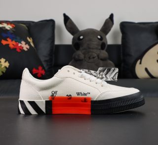 Off White Low Vulcanised White Green - Image 3