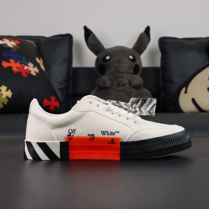 Off White Low Vulcanised White Green - Image 3