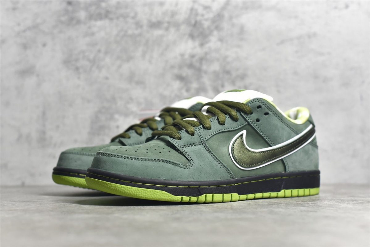 UA Nike Dunk SB Low Green Lobster Reps - Image 3