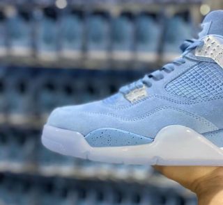 AIR JORDAN 4 new "university blue" Reps - Image 3