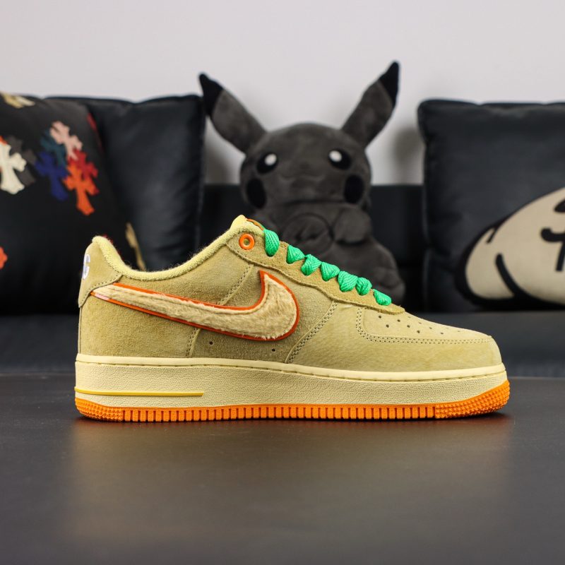 Inside view of DOAF x Nike Air Force 1 ’07 Low Egg Reps