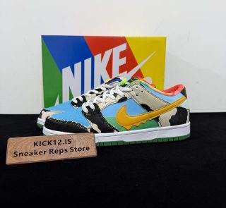 Dunk Chunky Dunky Reps with special box displayed on table