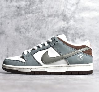 Inside view of Yuto Horigome Dunks reps showing suede overlays