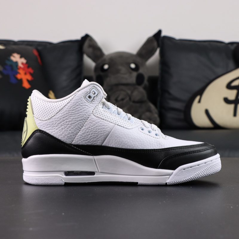 Fragment Design x Air Jordan 3 Retro SP 'white' Reps - Image 3