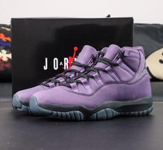 Jordan 11 Las Vegas Reps with box and accessories