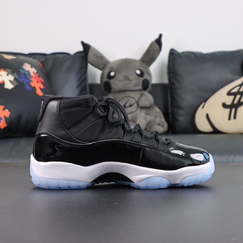 Inside view of Jordan 11 Space Jam Reps