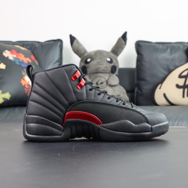 Air Jordan 12 "Bloodline" Reps - Image 3