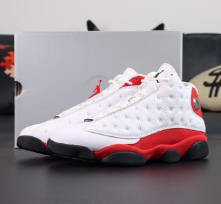 Jordan 13 Chicago Reps with retail-style box