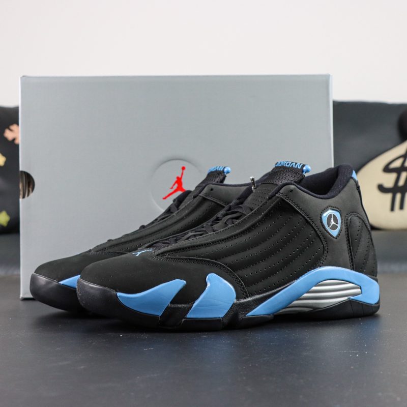 Jordan 14 University Blue Reps with box and accessories