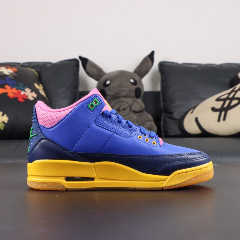 Inside view of Jordan 3 Brazil Reps