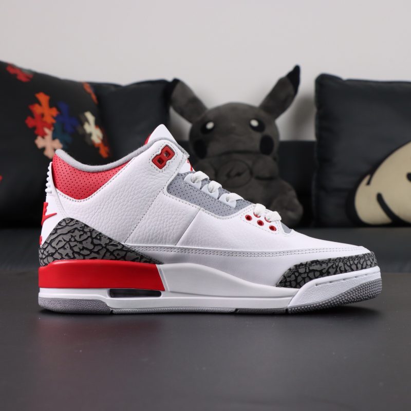 Inside view of Jordan 3 Fire Red Reps with white leather upper