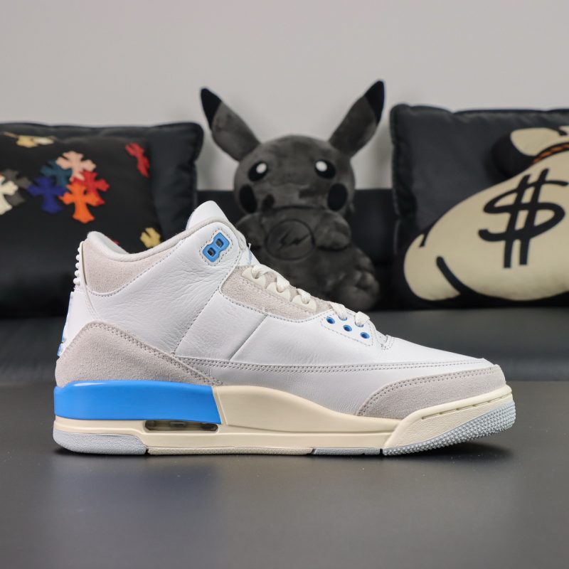 Inner side of Jordan 3 Lucky Shorts reps with mint green eyelets