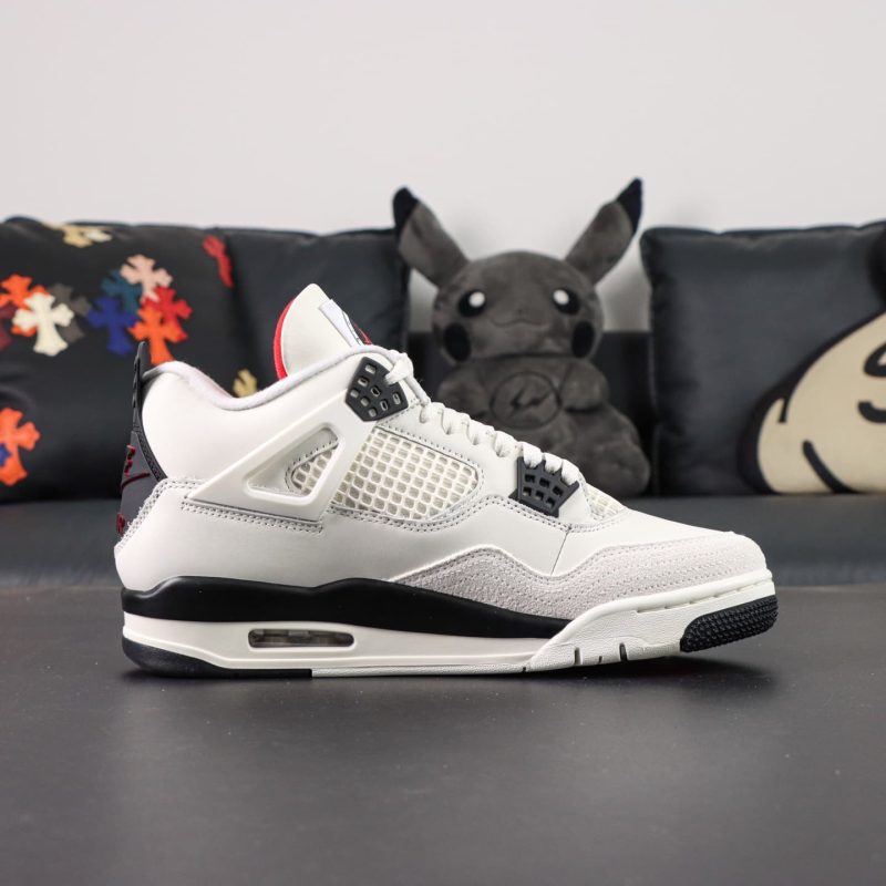 Inside view of Jordan 4 Flight Club Reps with sail leather upper and black wings