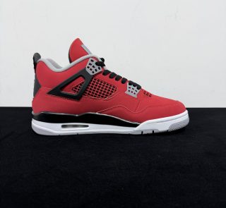 Inside view of Jordan 4 Toro Bravo 2026 Reps