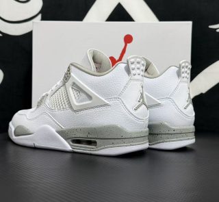 Air Jordan 4 White Oreo (Cost-Effective Version) - Image 3