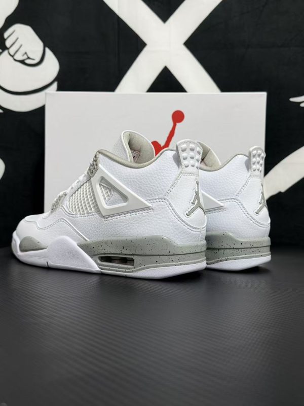 Air Jordan 4 White Oreo (Cost-Effective Version) - Image 3