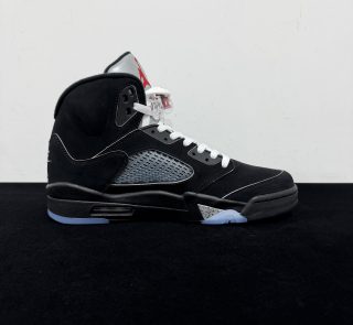 Inside view of Jordan 5 Black Metallic Reimagined Reps