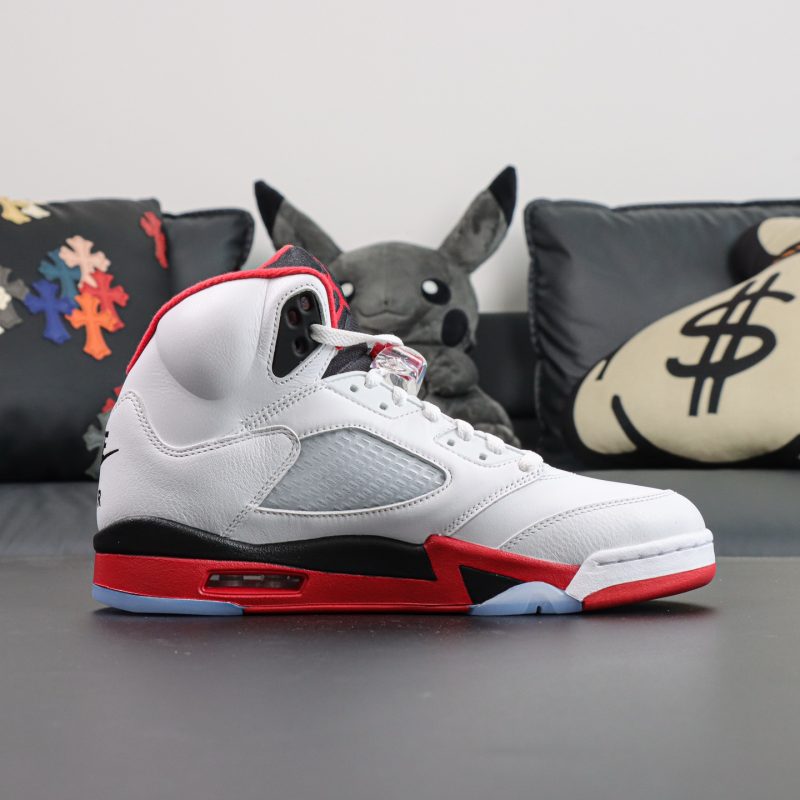 Inner view of Jordan 5 Fire Red 2025 black tongue edition