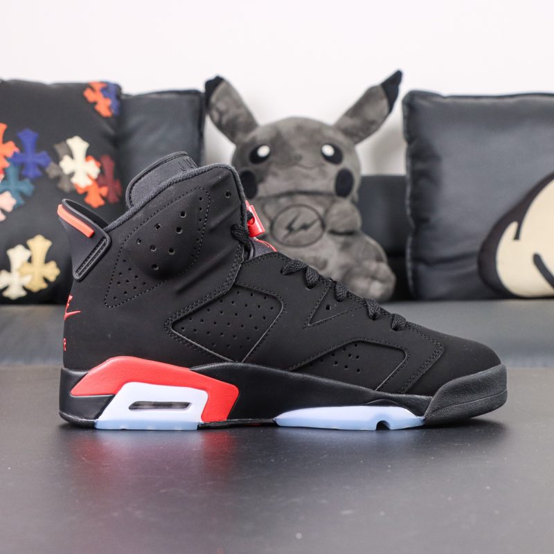 Inside view of Jordan 6 Reverse Infrared Reps with black nubuck upper