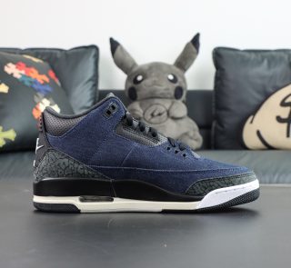 Inside view of Levi’s Jordan 3 Indigo Reps