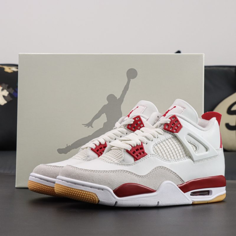 Nike SB Jordan 4 Varsity Red reps with shoebox in red suede