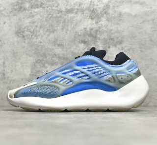 UA Yeezy Boost 700 V3 Arzareth Reps