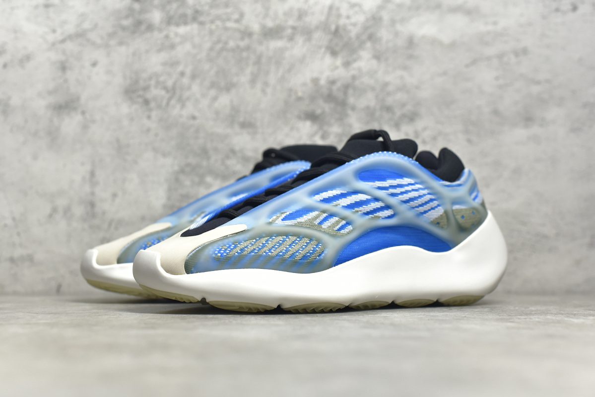 UA Yeezy Boost 700 V3 Arzareth Reps - Image 3