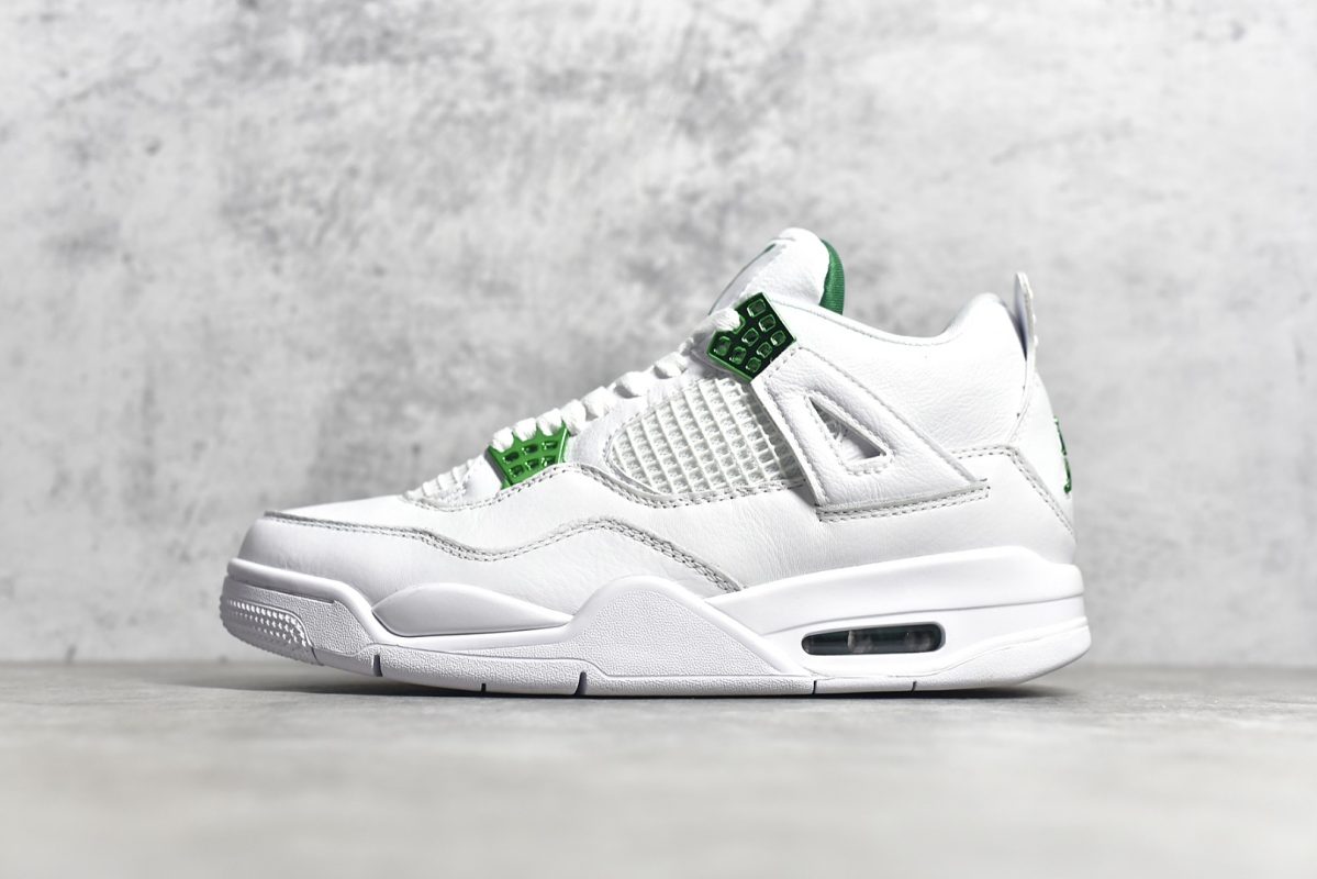 Air Jordan 4 Green Metallic Reps