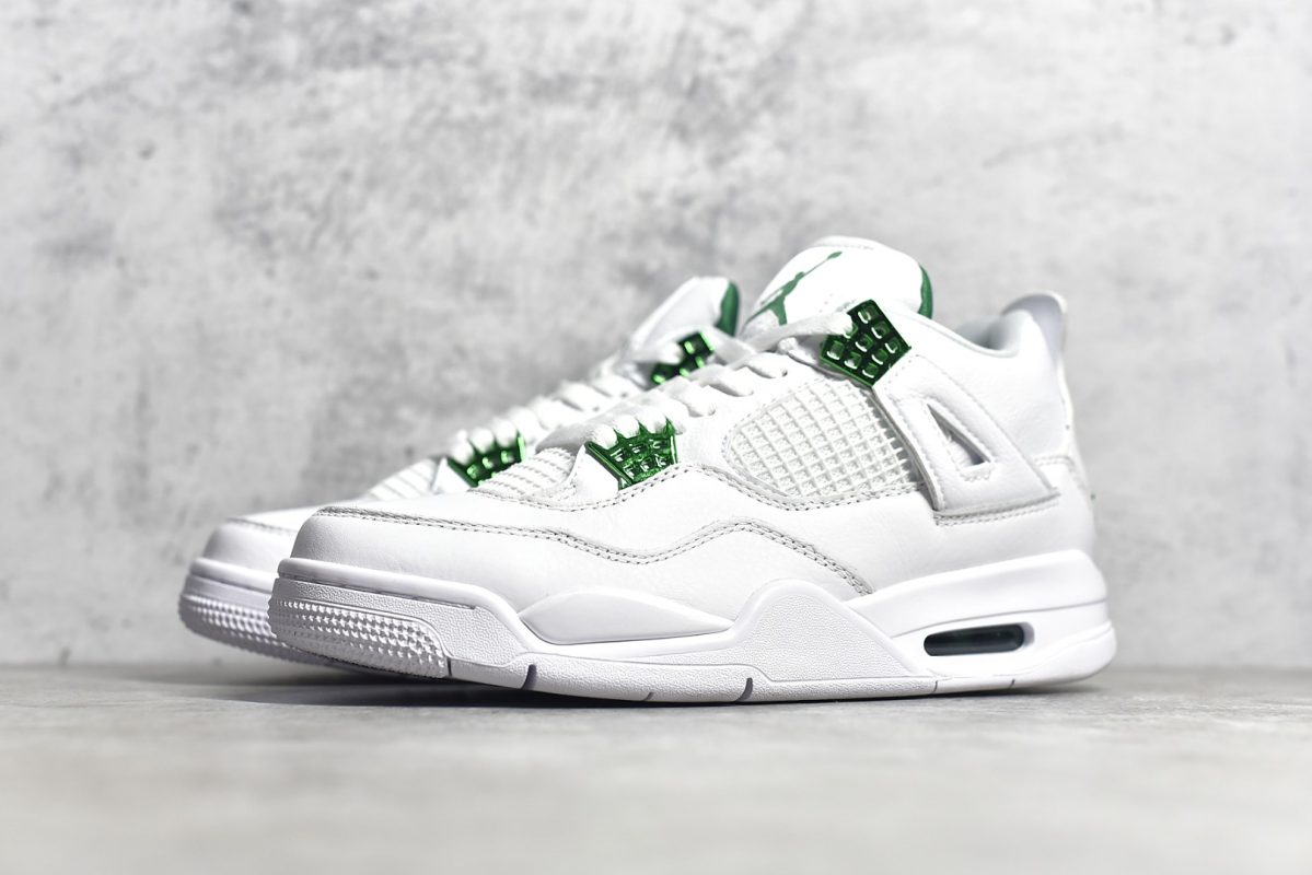 Air Jordan 4 Green Metallic Reps - Image 3