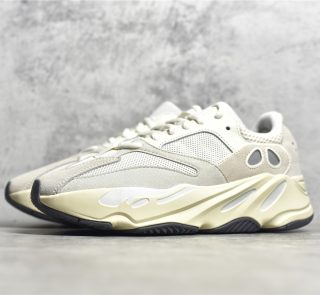 UA Yeezy Boost 700 Analog Reps - Image 3
