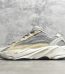 YEEZY BOOST 700 V2 CREAM Reps