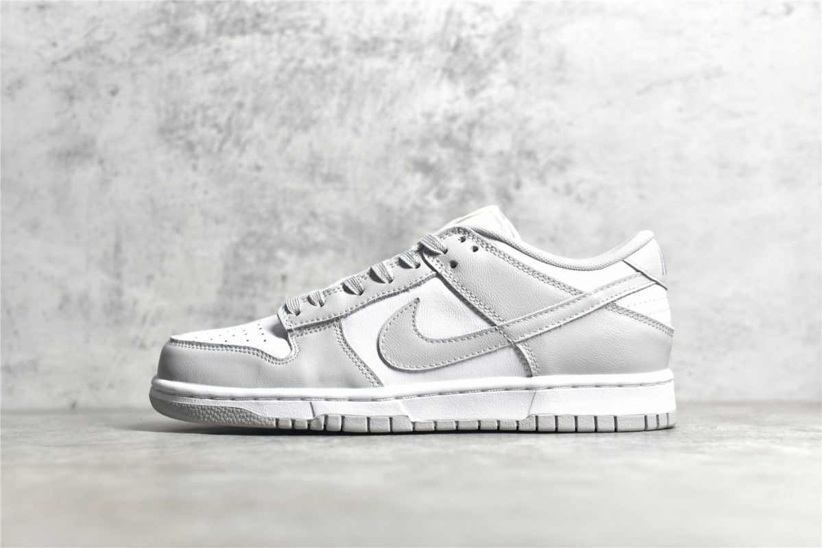 Outside view of Grey Fog Dunks reps with clean stitching