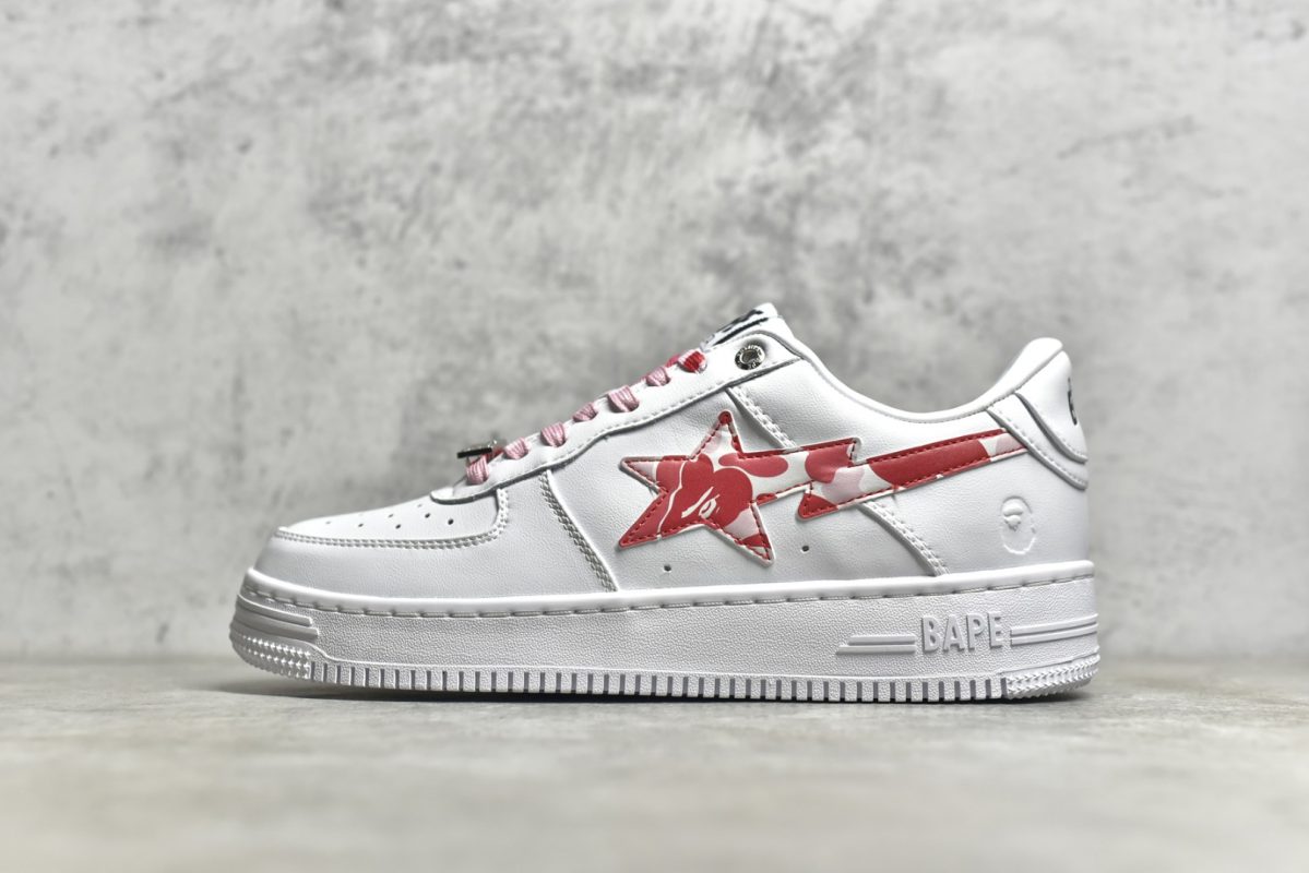 A BATHING APE Bape Sta Low White and Red