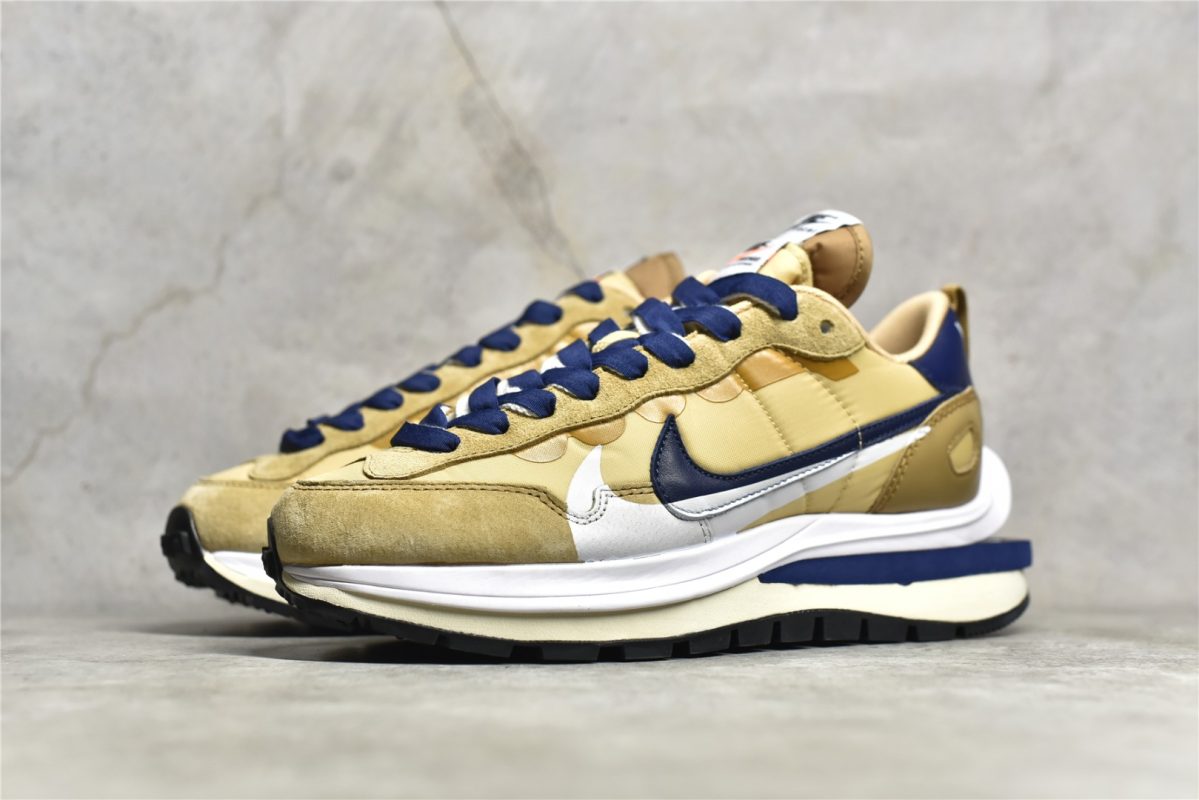 Sacai × Nike VaporWaffle "Sesame and Blue Void" Replicas - Image 3
