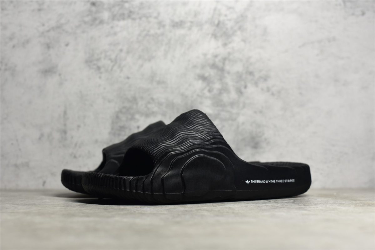 UA originals adilette Black Reps - Image 3