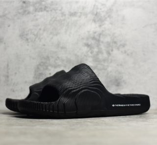 UA originals adilette Black Reps - Image 3