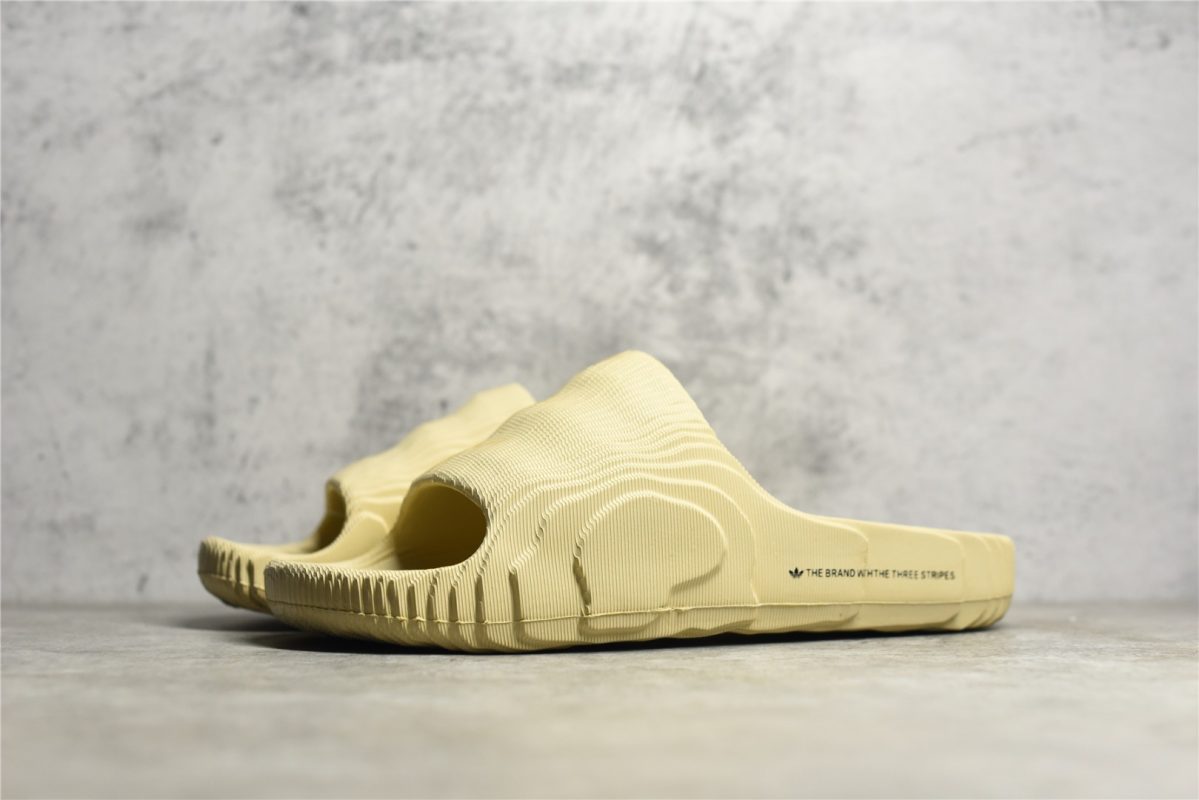 UA originals adilette yellow - Image 3