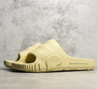 UA originals adilette yellow - Image 3
