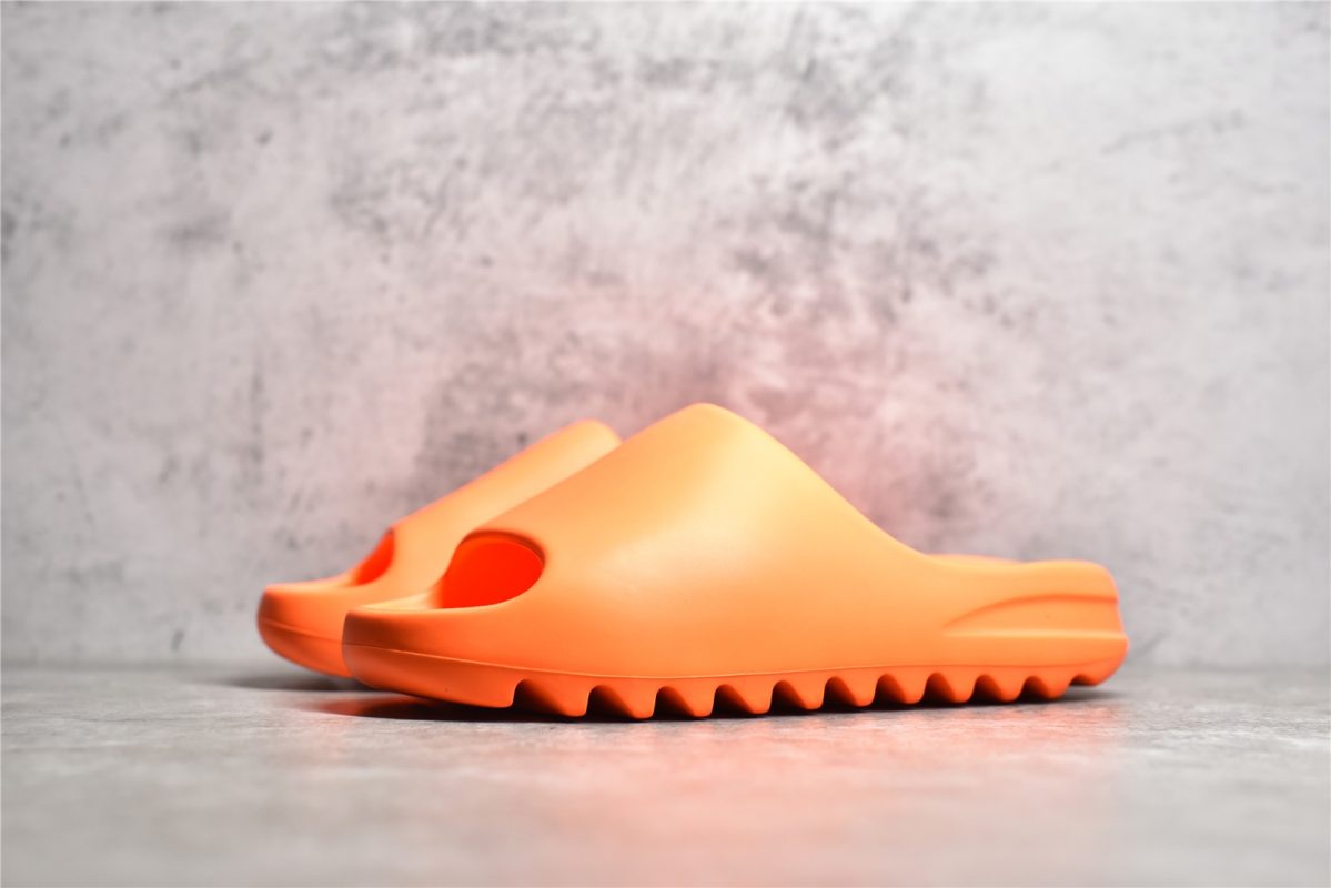 Yeezy Slide Enflame Orange Reps - Image 3