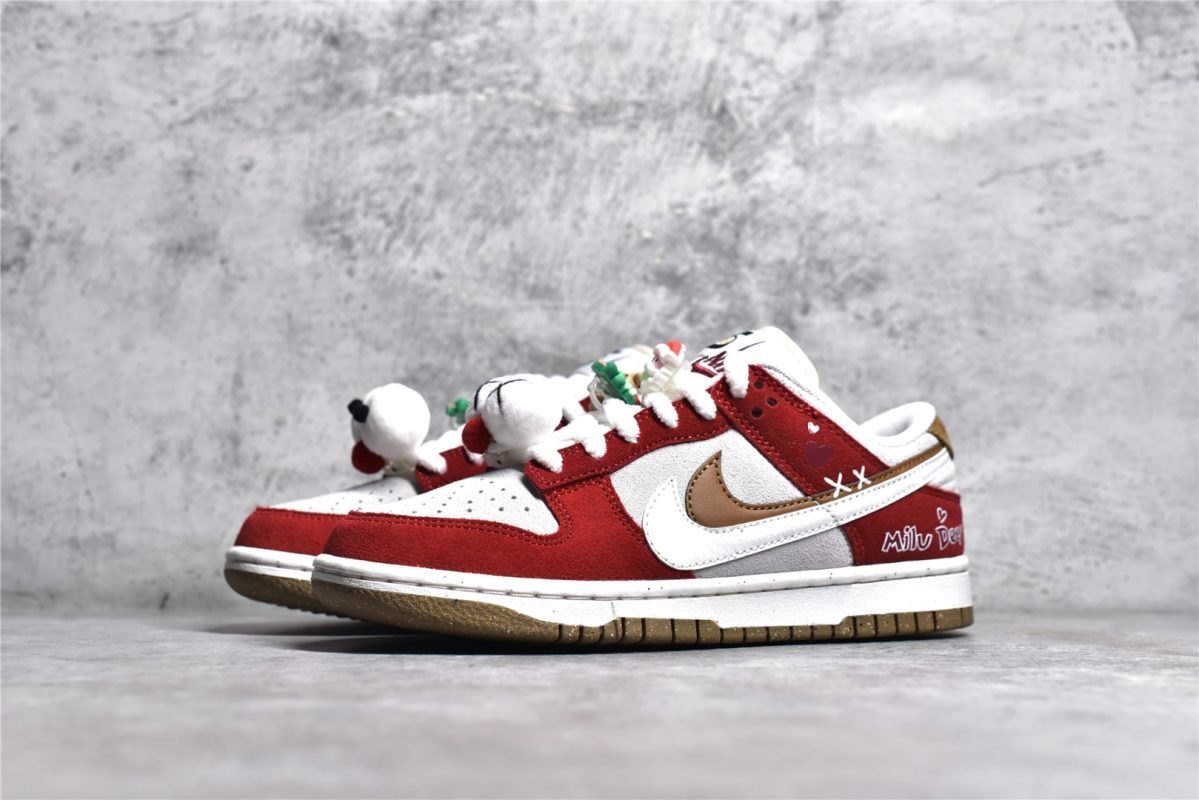 Nike Dunk SB Low Christmas Replicas - Image 3