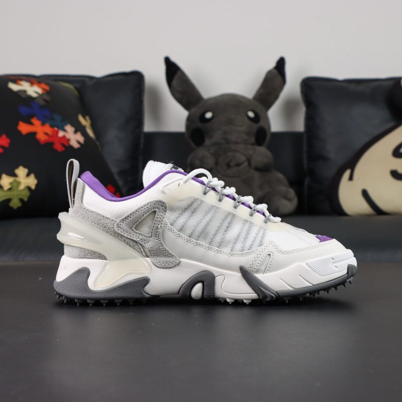 Inside view of Off White ODSY 100 White Purple Reps