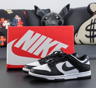 Panda Dunk reps with box in white and black colorway
